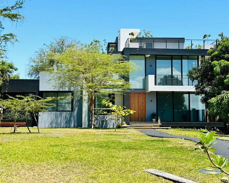 U.S. Villa